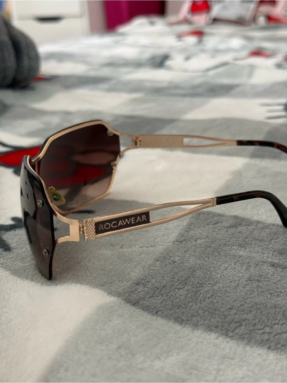 Rocawear Brown Gradient Shield Sunglasses